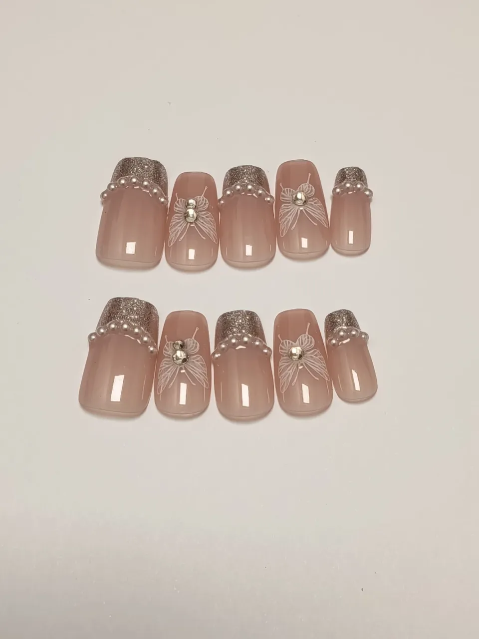 Pearl & Sparkle French